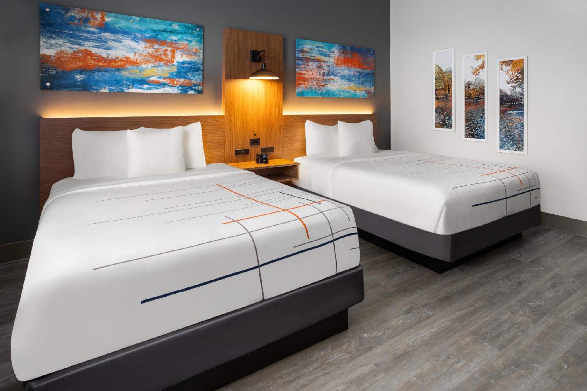 La Quinta Inn & Suites By Wyndham Williston Burlington Bagian luar foto